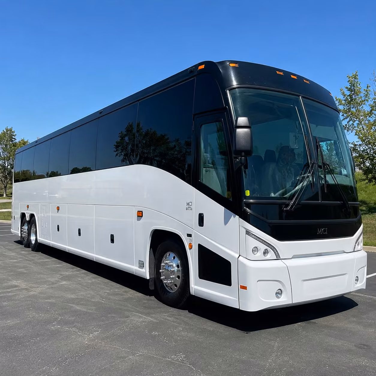 dallas love field shuttles for flower mound groups flying southwest and more