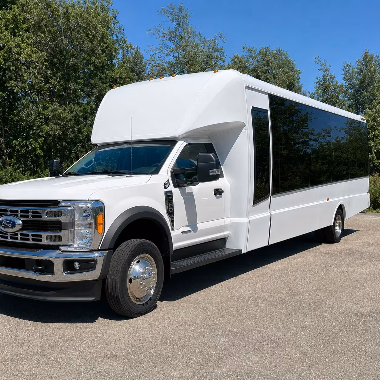 flower mound 18 passenger minibus rental