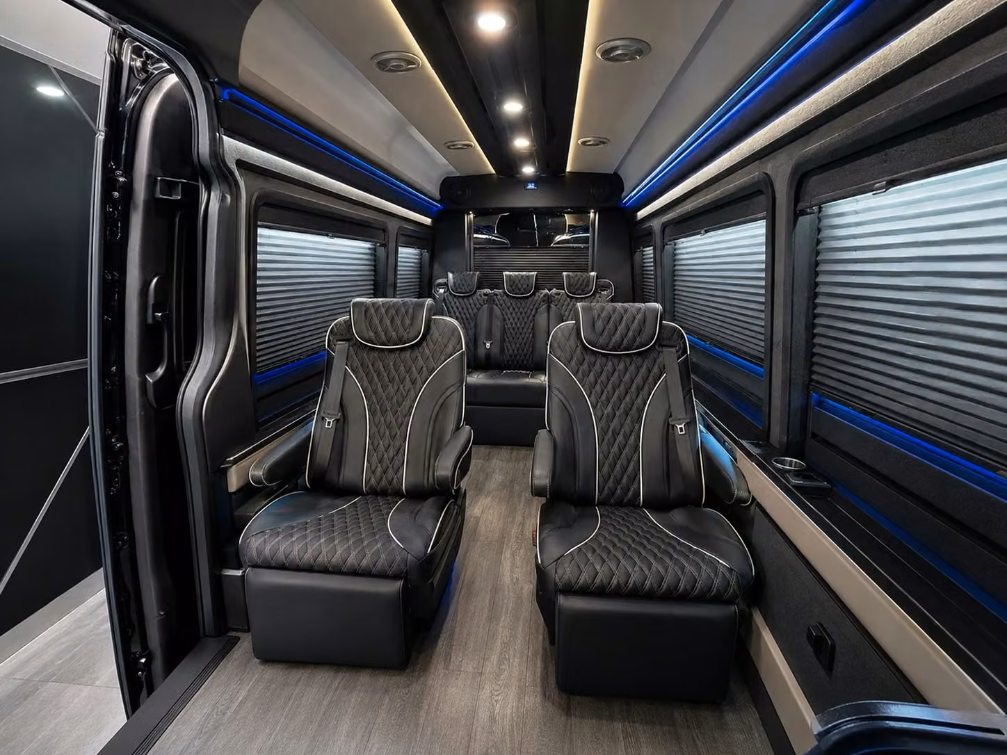 large group airport transfers from flower mound for reunions sports teams and tour groups