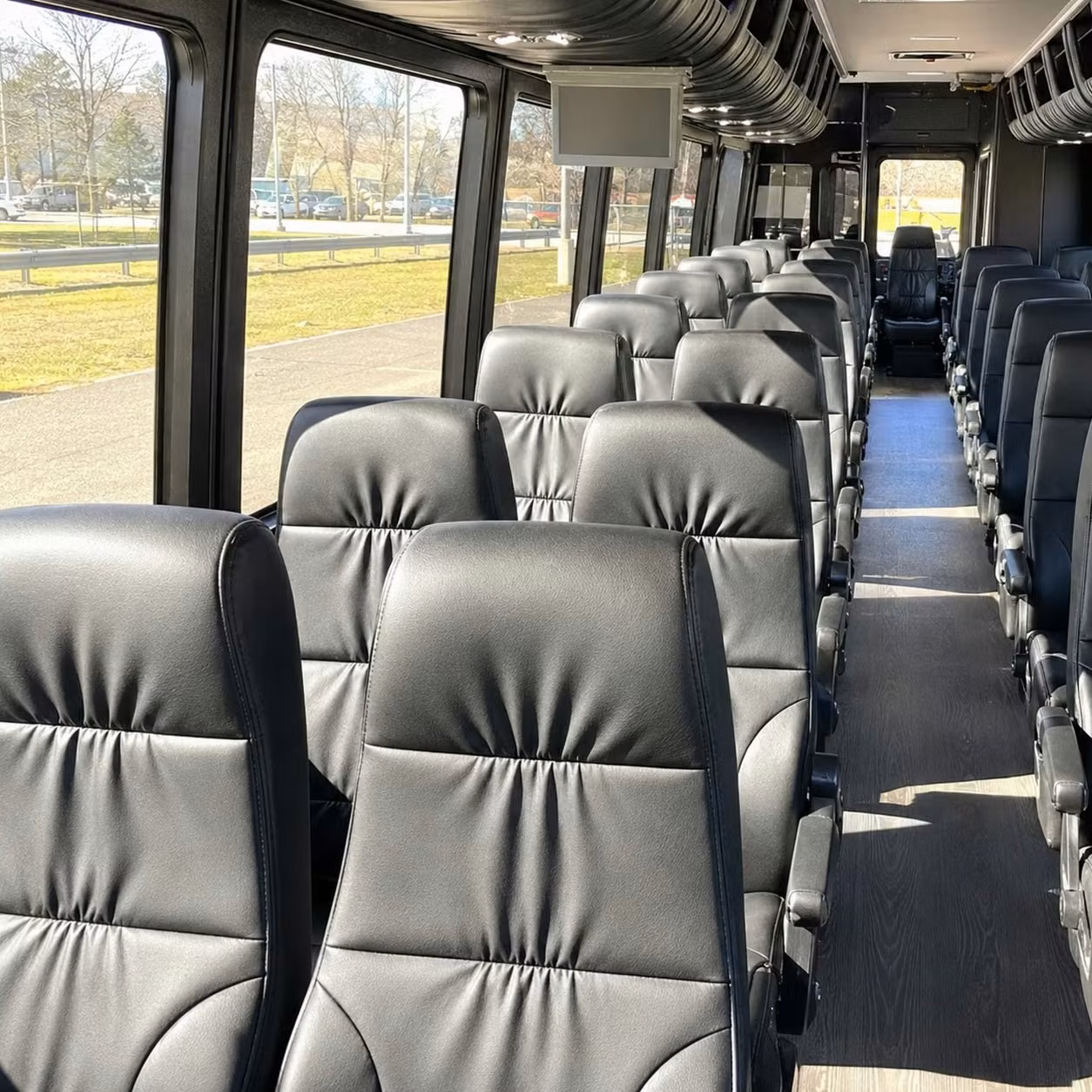 minibus rentals for smaller flower mound prom groups who want the private experience